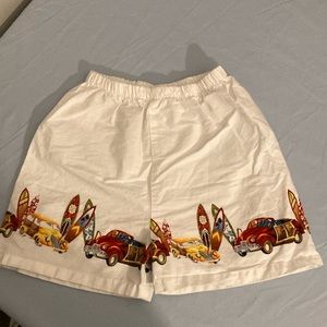 Vintage kids cotton shorts with old style cars and surfboards print